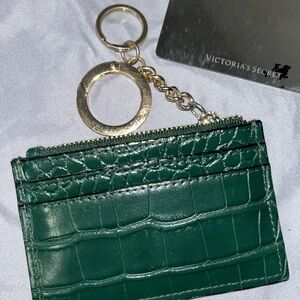 Victoria's Secret Emerald Green Croc Card Holder with Gold Keychain